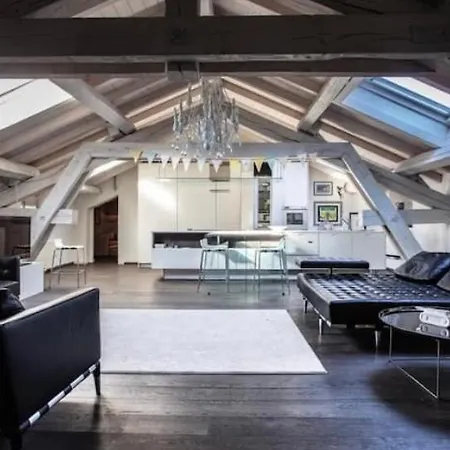 Lusso Con Piscina Tra Milano E Apartament Costa Masnaga