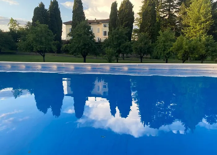 Lusso Con Piscina Tra Milano E Apartament