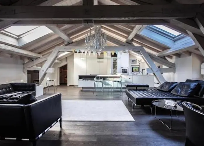 Lusso Con Piscina Tra Milano E Apartament Costa Masnaga